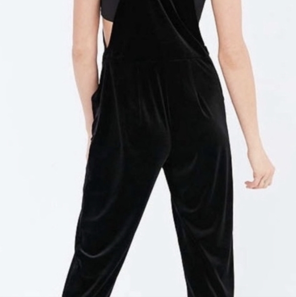 Urban outfitters velvet pants romper!! Size XS - Picture 4 of 8